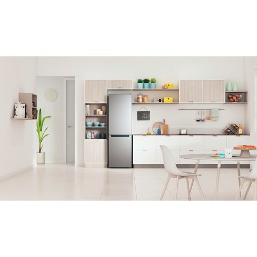 Indesit INFC8 TA23X