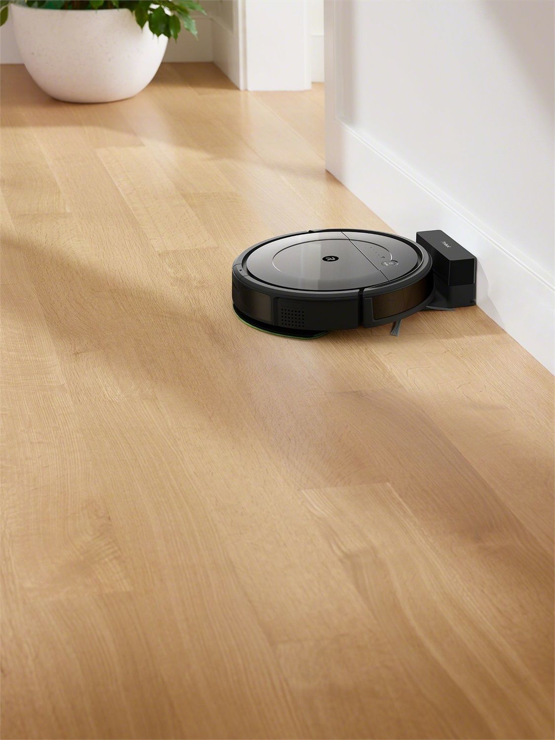 iRobot iRobot Roomba Combo aspirapolvere robot 0,45 L Sacchetto per la polvere Nero,... 