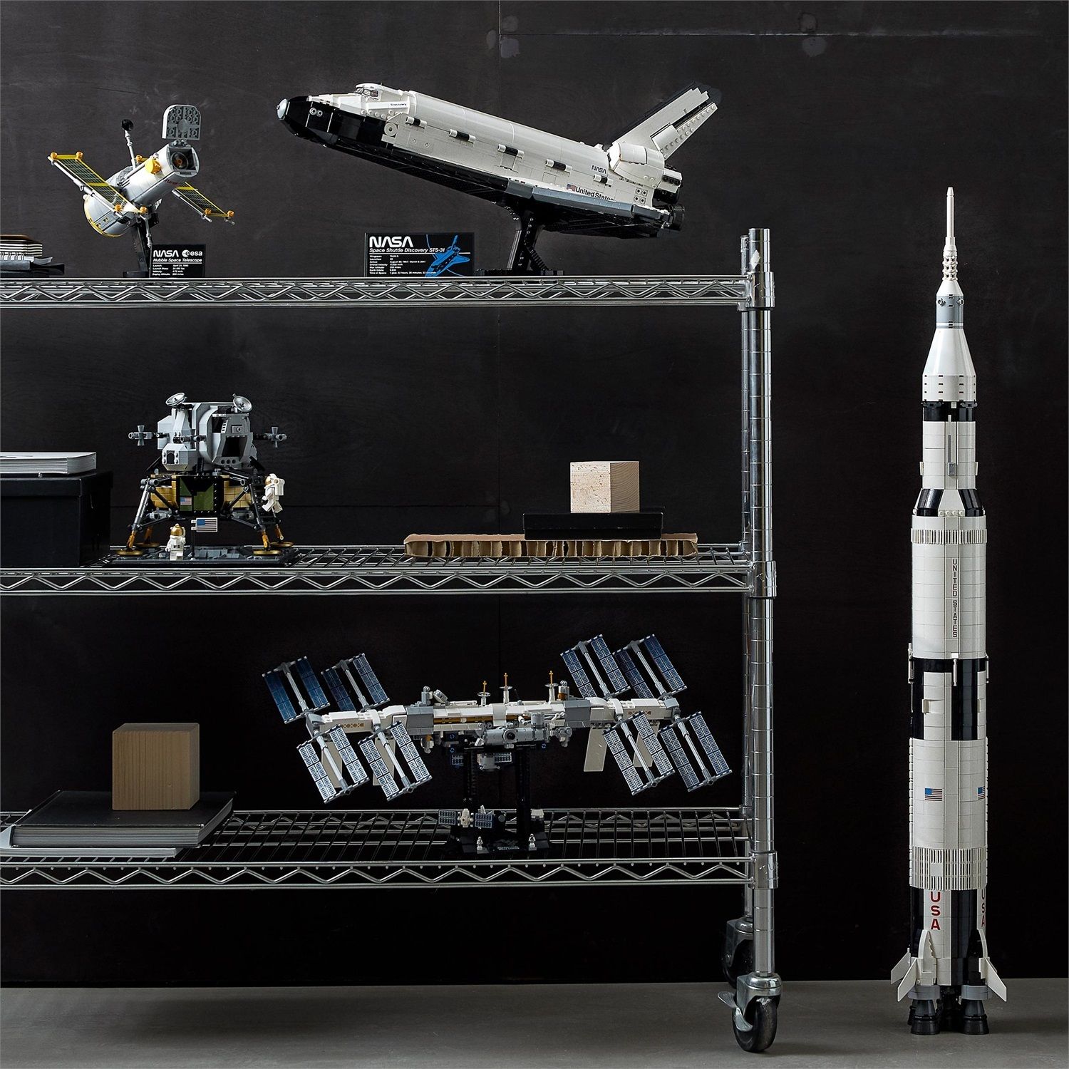 Lego Icons 10283 NASA Space Shuttle Discovery, Confronta prezzi