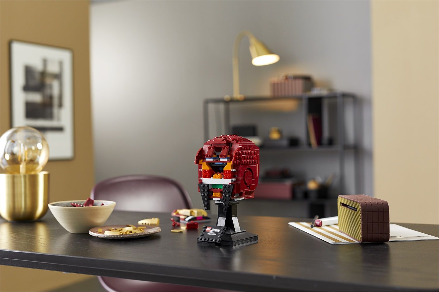 Lego Marvel 76165: Casco di Iron Man