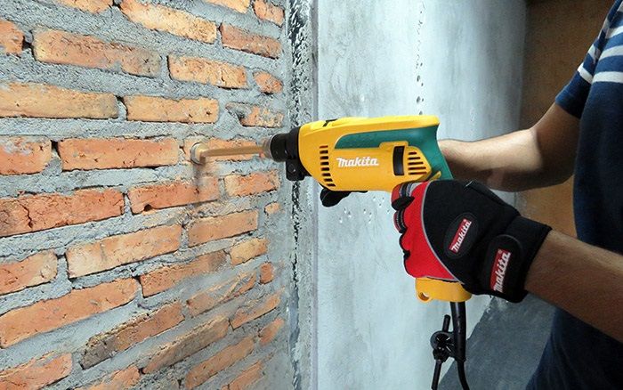 Makita Trapano a percussione HP1640