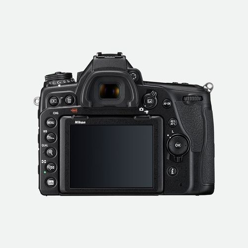Nikon D780