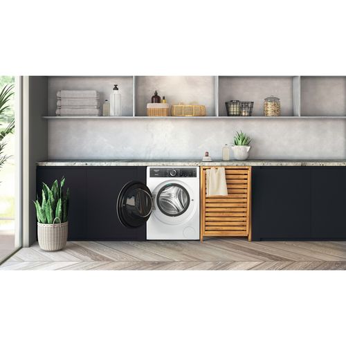 Hotpoint Ariston Lavatrice H8 W946WB IT