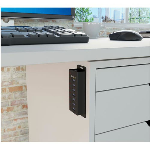 StarTech.com ST7300U3M