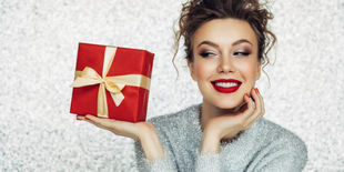 Regali make-up Natale: le migliori idee beauty nella nostra guida all'acquisto