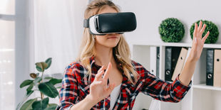 Porte aperte sull’altra realtà: guida all’acquisto dei visori VR