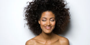 Speciale capelli ricci: guida all’acquisto dei migliori prodotti