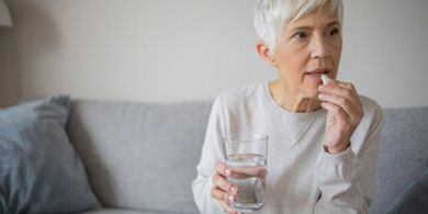 Integratori per over 60: guida su come affrontare al meglio il caldo estivo