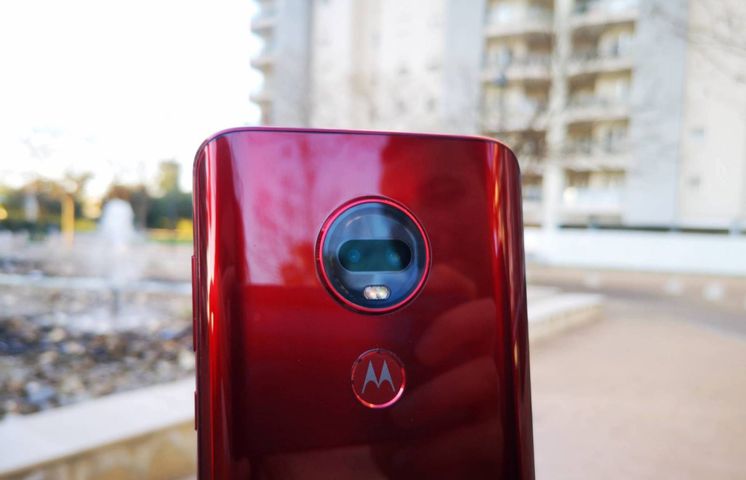 Moto G7 Plus
