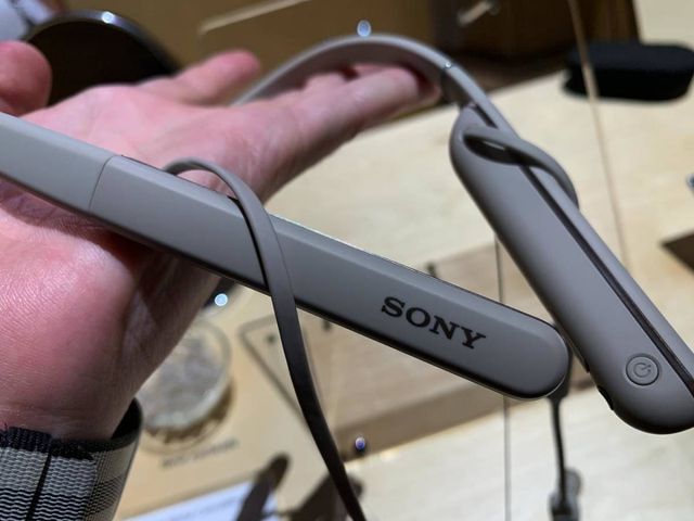 Sony Wi-1000XM2