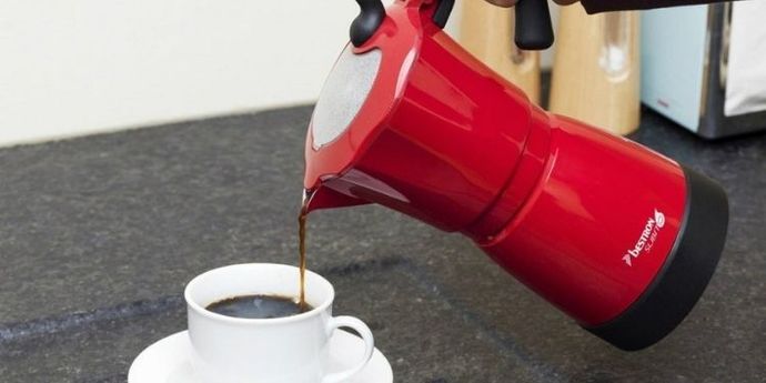 Moka elettrica: svegliarsi con l'aroma del caffè