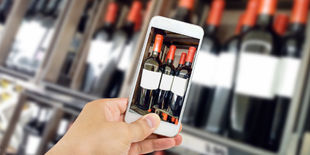 Osservatorio Trovaprezzi.it: nel 2021 continua il trend in crescita di acquisti online di vino e alcolici
