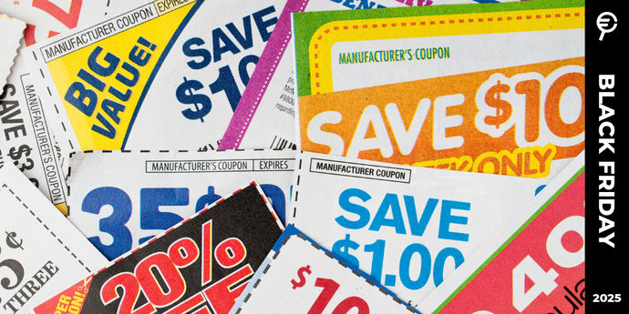 Volantini Black Friday Insieme di volantini che mostrano percentuali di sconto e sul lato è presente una fascia laterale con frase promozionale sul Black Friday