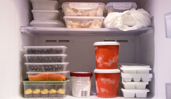 È possibile congelare alimenti in un mini frigo?