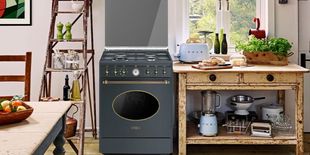 Perché scegliere una cucina a gas con forno elettrico e quali modelli esistono?