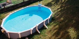 Le 5 migliori piscine fuori terra per sfuggire alla calura estiva
