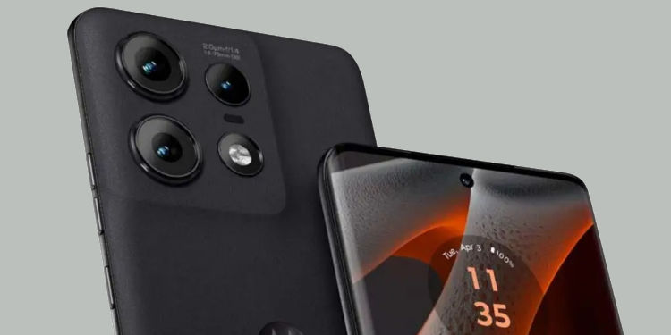 Motorola Edge 50 Pro: spuntano online nuove immagini