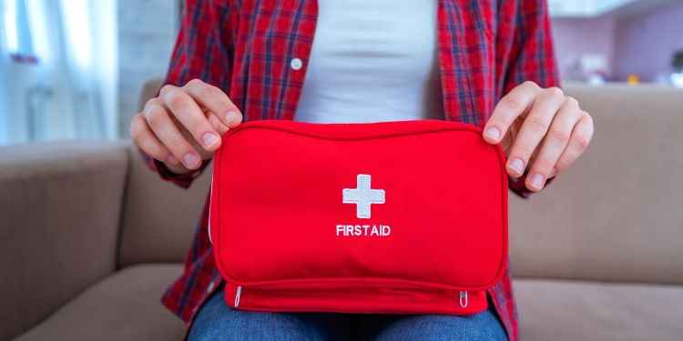 Kit di pronto soccorso da viaggio Survival First Aid Kit - Trauma