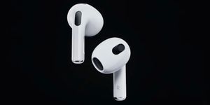 AirPods 4