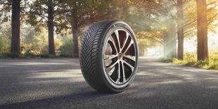 Guidare in sicurezza tutto l’anno: i 5 migliori pneumatici 4 stagioni