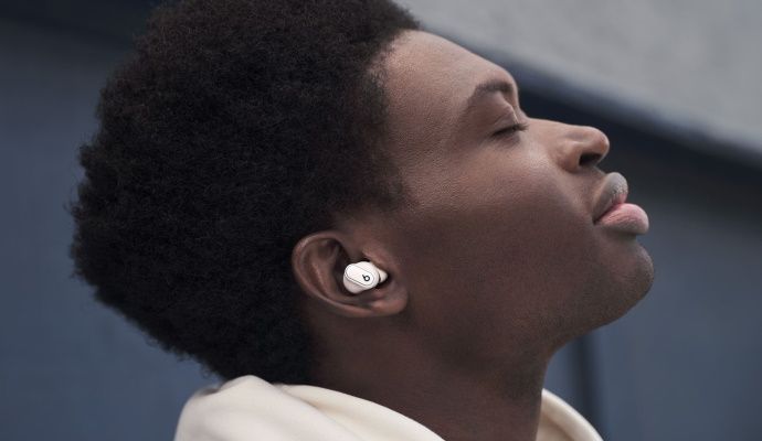 Beats Studio Buds +