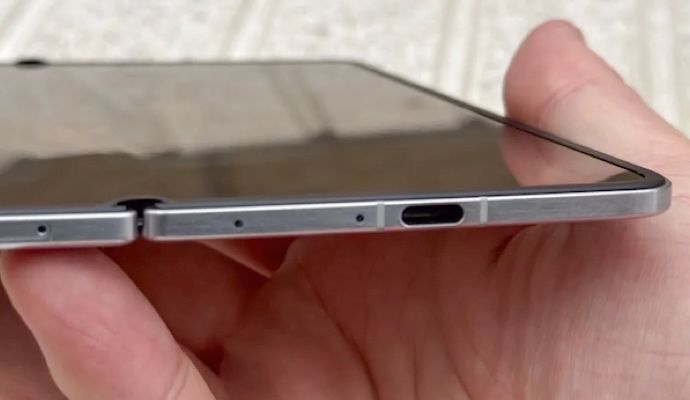 Smartphone pieghevole Samsung