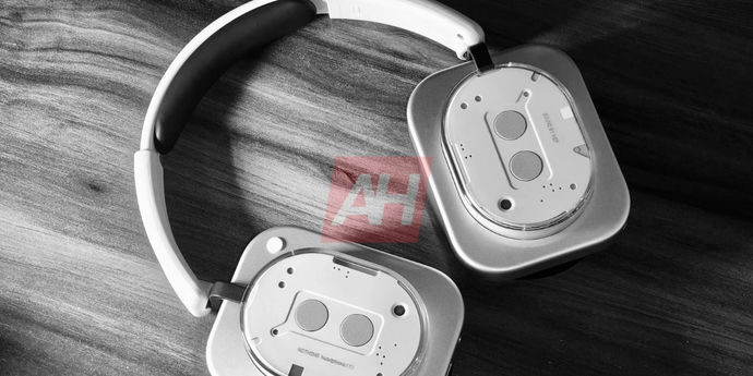 Nothing Headphones (1)