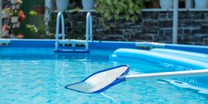 Come pulire la piscina fuori terra