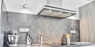 Potenza, efficienza e design: le 5 migliori cappe da cucina da 90 cm