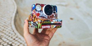 Polaroid Now Generation 3 disponibile in versione Trash Generation