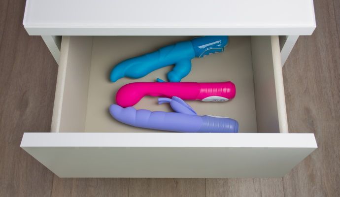 pulire i sex toys Come pulire e mantenere correttamente i tuoi sex toy? – FEGYNA