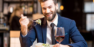 Abbinamento cibo-vino: il prodotto giusto per ogni ricetta