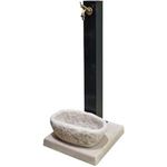 Fontana a colonna da giardino