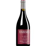 Vino Habemus