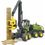 Bruder John Deere 1270G Taglia tronchi con braccio meccanico