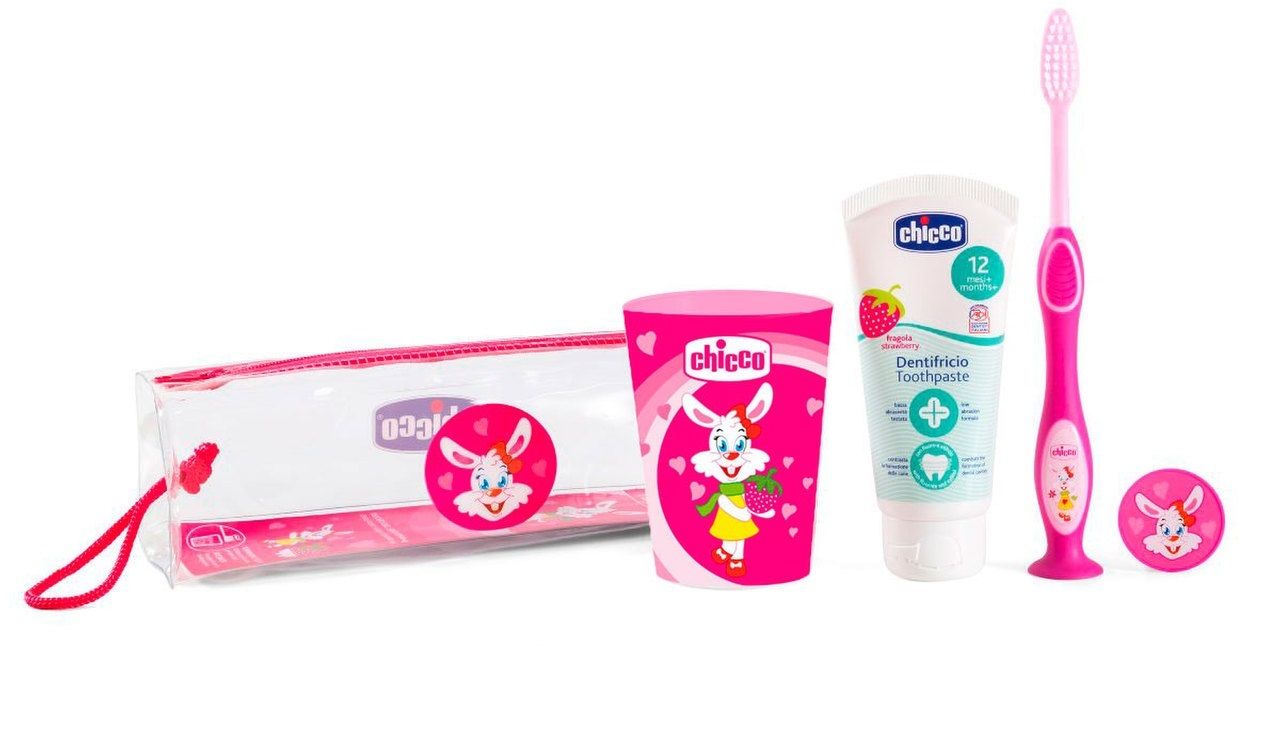 SET IGENE ORALE CON SPAZZOLINO, DENTIFRICIO E ALTRI ACCESSORI CHICC