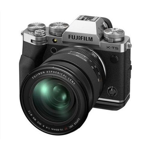 Fujifilm X-T5 + 16-80mm