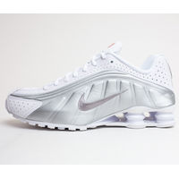 Nike Shox R4